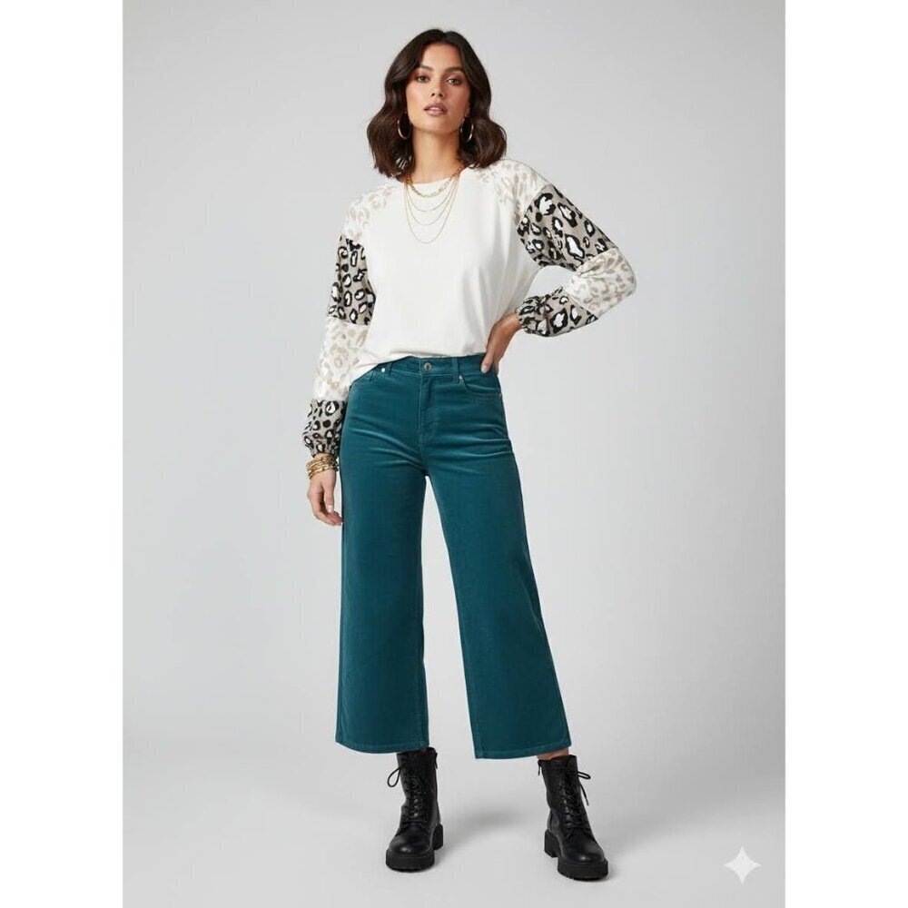 Kensie The KAYA High Rise Wide Leg Soft Velvety Jeans Indie Size 8/29  Deep Teal